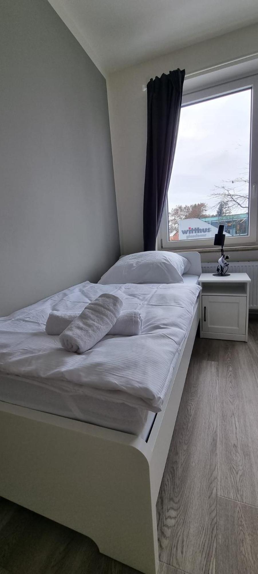Zweibettzimmer "Grau" In Zentraler Lage ブレーメン エクステリア 写真